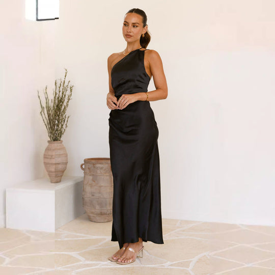 Damen Maxikleid mit asymmetrischem Schnitt und elegantem Satin-Finish