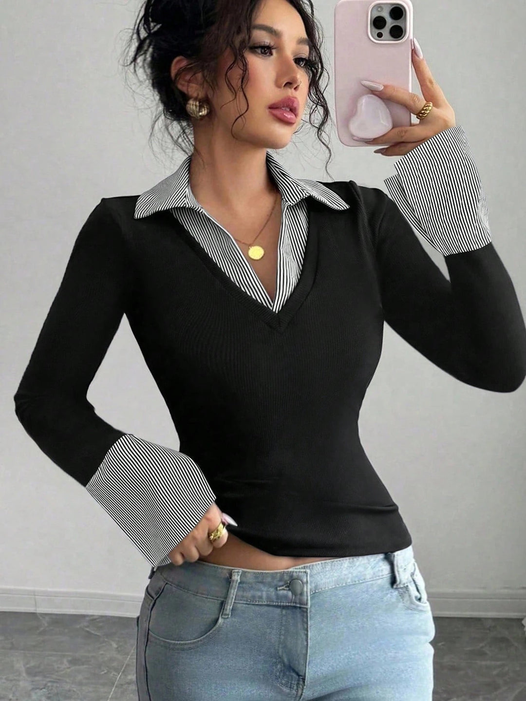Damen Feinstrick-Pullover mit integriertem Hemdkragen und gestreiften Manschetten Nord Taschen