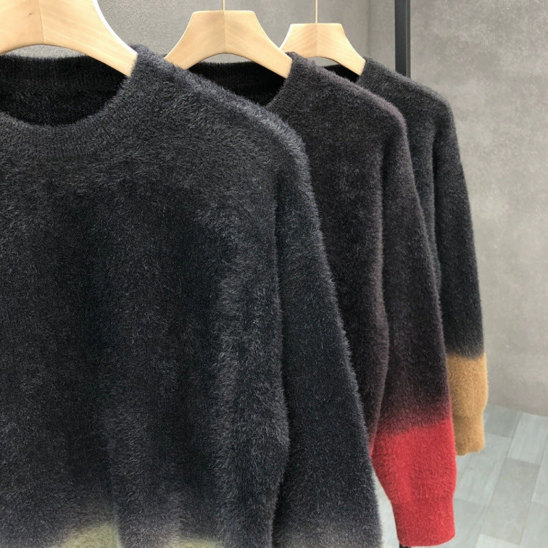 Herren Flauschiger Farbverlauf-Pullover aus Mohair-Mix mit Rundhals und geradem Schnitt Nord Taschen
