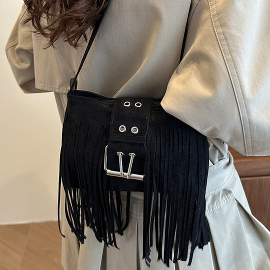 Damen Umhängetasche mit geflochtenem Fransen-Design und verstellbarem Schulterriemen Nord Taschen