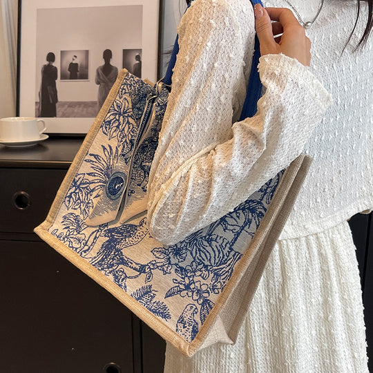 Damen Handtasche mit floralem Baumwollmuster und dekorativem Halstuch Nord Taschen