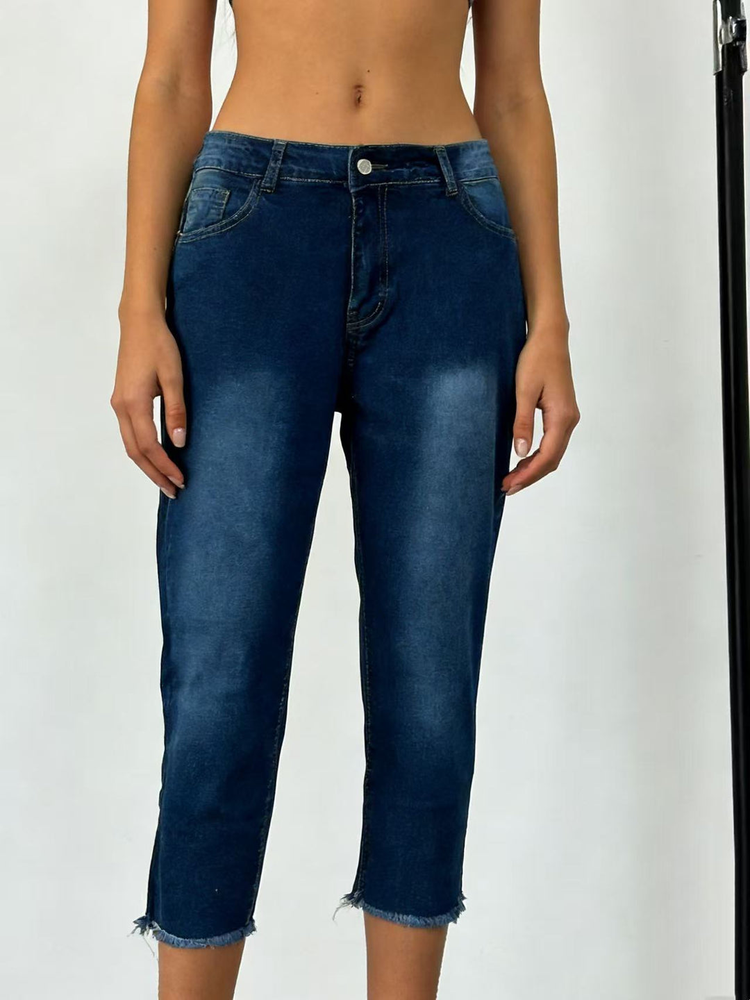 Damen schmale knöchellange Jeans mit rohem Fransenabschluss und mittelhoher Taille Nord Taschen