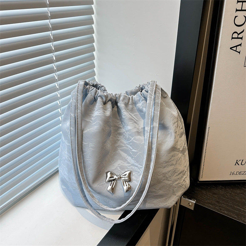 Damen praktische Tragetasche mit elegantem Schleifenakzent Nord Taschen