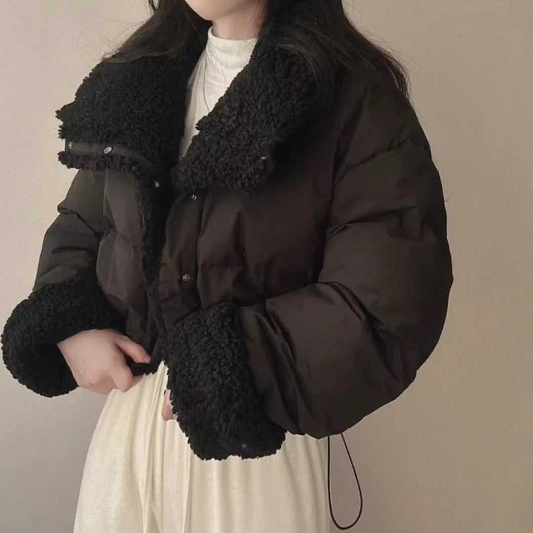Damen nan kurze gesteppte Pufferjacke mit Teddykragen, krempelbaren Ärmeln und Tunnelzugsaum Nord Taschen