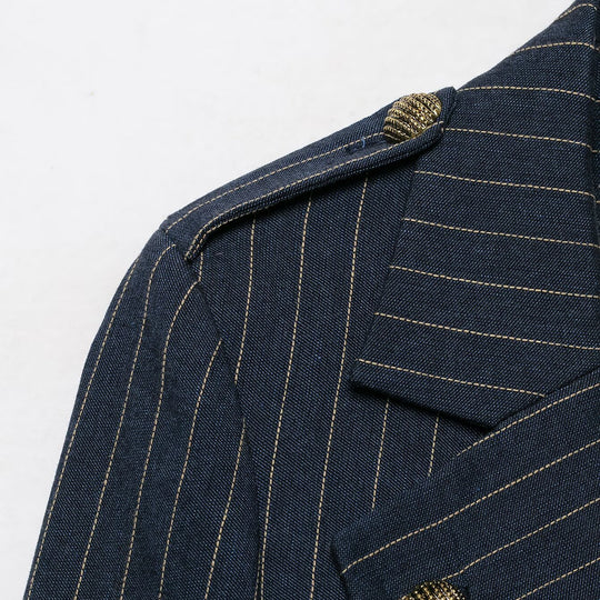Damen Cropped-Blazer im Nadelstreifen mit doppelseitiger Zierknopfleiste und Schulterriegeln Nord Taschen
