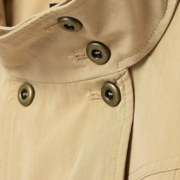 Damen Cropped doppeltreihige Kurzjacke mit Funnel‑Stehkragen und Pattentaschen Nord Taschen