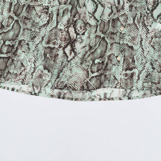Damen Bluse mit Wasserfall-Schalkragen und Schlangenprint Nord Taschen