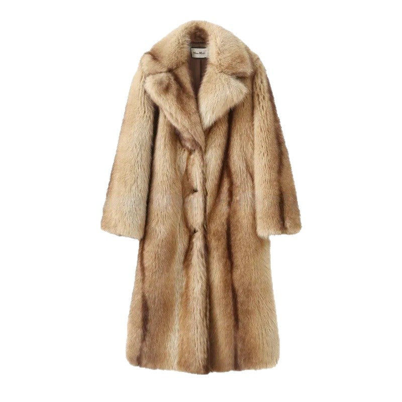 Damen langer luxuriöser Pelzmantel mit weitem Revers und verdeckter Knopfleiste Nord Taschen