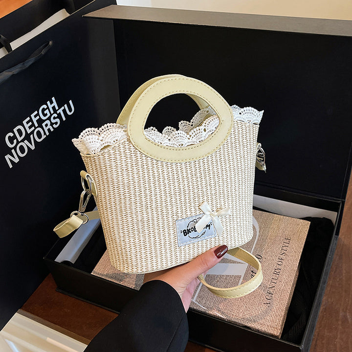 Damen modische Handtasche mit eleganter Häkelkante Nord Taschen