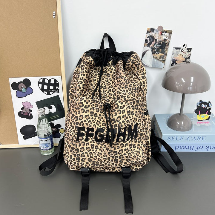 Damen Freizeit-Rucksack mit trendigem Tiermuster und praktischem Kordelzug Nord Taschen
