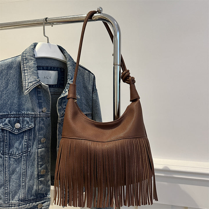 Damen Beuteltasche mit geflochtenem Fransen-Design Nord Taschen