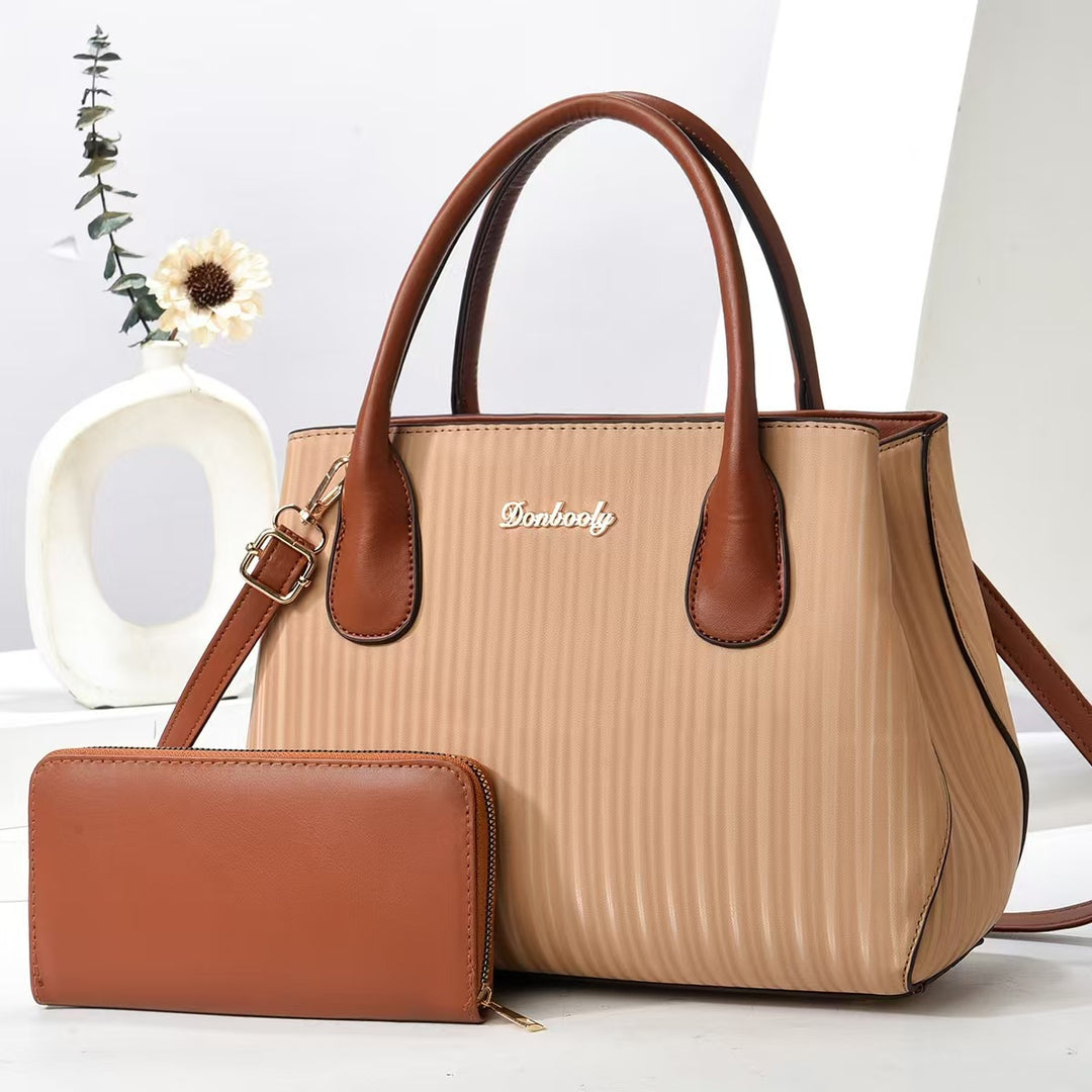 Damen Designerminitasche mit strukturiertem Obermaterial und abnehmbarem Portemonnaie Nord Taschen