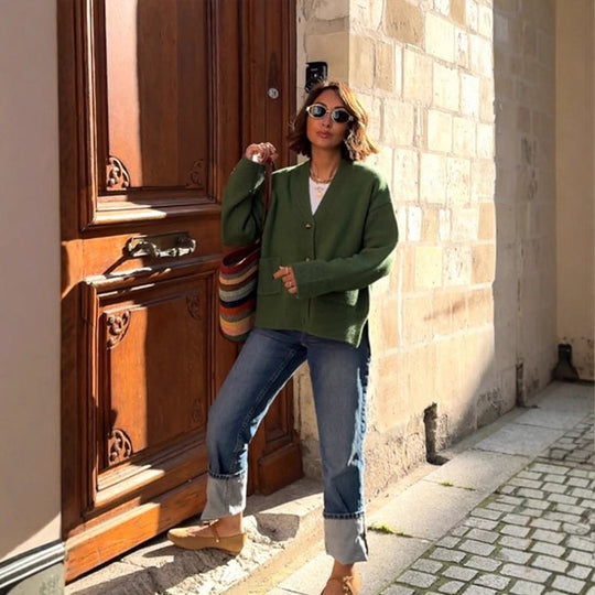 Damen Oversize-Strickcardigan mit Zierknopfleiste, aufgesetzten Taschen und verlängerten Bündchen Nord Taschen