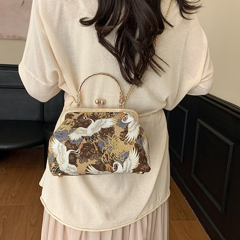 Damenhandtasche mit eleganter floraler Stickerei Nord Taschen