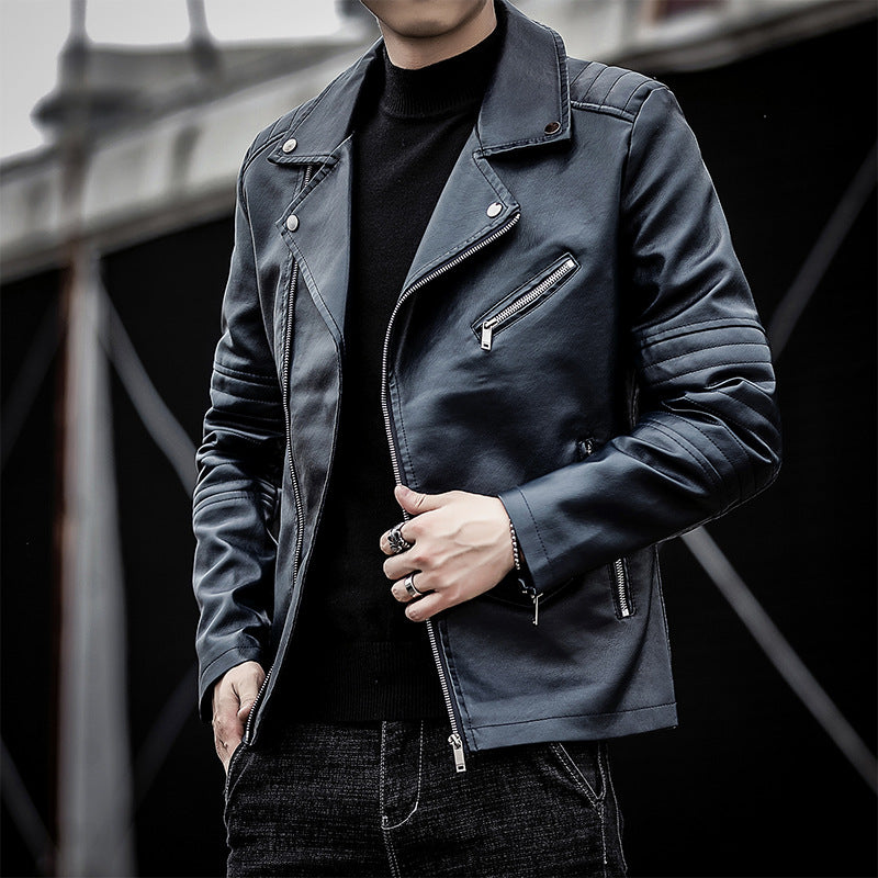 Herren schmal geschnittene Kunstleder-Motojacke mit gesteppter Schulter- und Ärmeldetail Nord Taschen