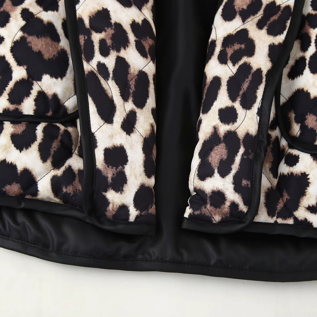 Damen Gefütterte Kimono-Jacke mit Leopardenmuster, Oversize-Schnitt und aufgesetzten Taschen Nord Taschen