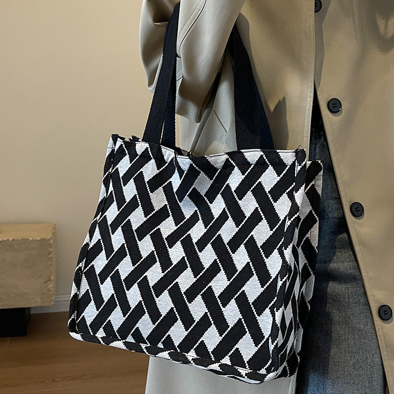 Damen Tragetasche mit modernem Gewebe-Design und robusten Griffen Nord Taschen