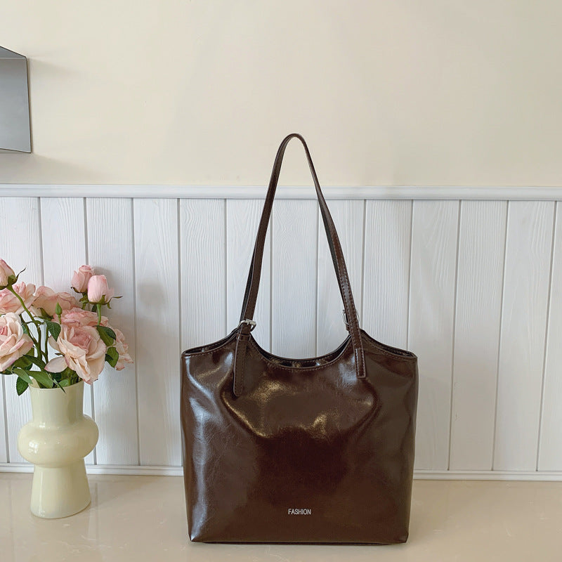 Damen Tote-Tasche mit elegantem, geschwungenem Design und praktischen Tragegriffen Nord Taschen
