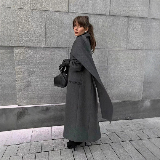 Damen Maxilanger Wollmix-Mantel mit integriertem Loop-Schal und cleanem Revers Nord Taschen