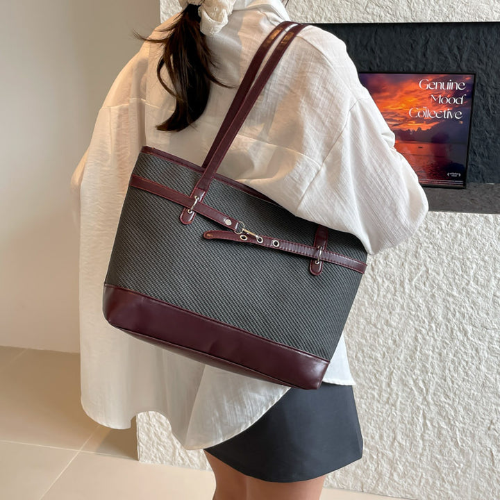 Damen elegante Shopper-Tasche mit strukturierten Details Nord Taschen