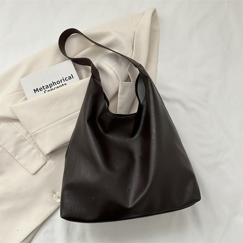 Damen Hobo-Tasche aus hochwertigem Kunstleder mit geschmeidigem Tragegriff Nord Taschen