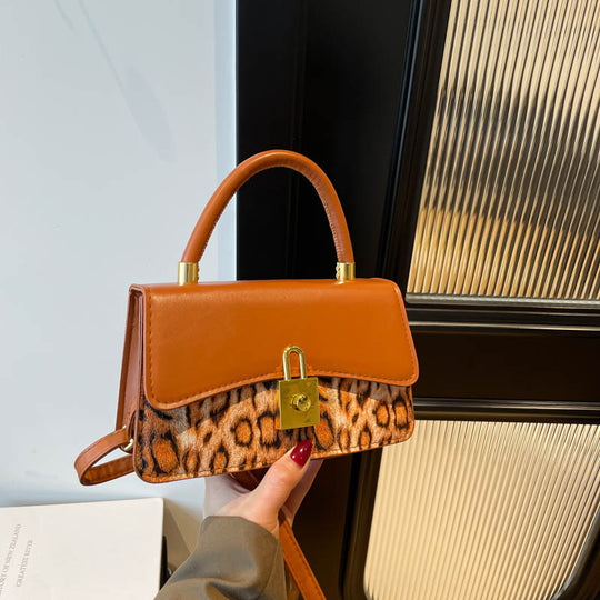 Damen elegante Umhängetasche mit animalistischem Design und hochwertigem Leder Nord Taschen