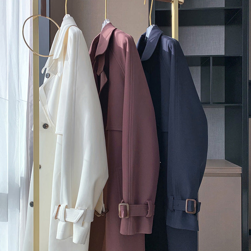 Damen Trenchcoat mit doppelter Knopfleiste und Taillengürtel Nord Taschen