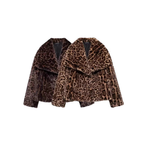 Damen kurze Boxy-Faux-Fur-Jacke mit Leopardenmuster und großem Schalkragen Nord Taschen