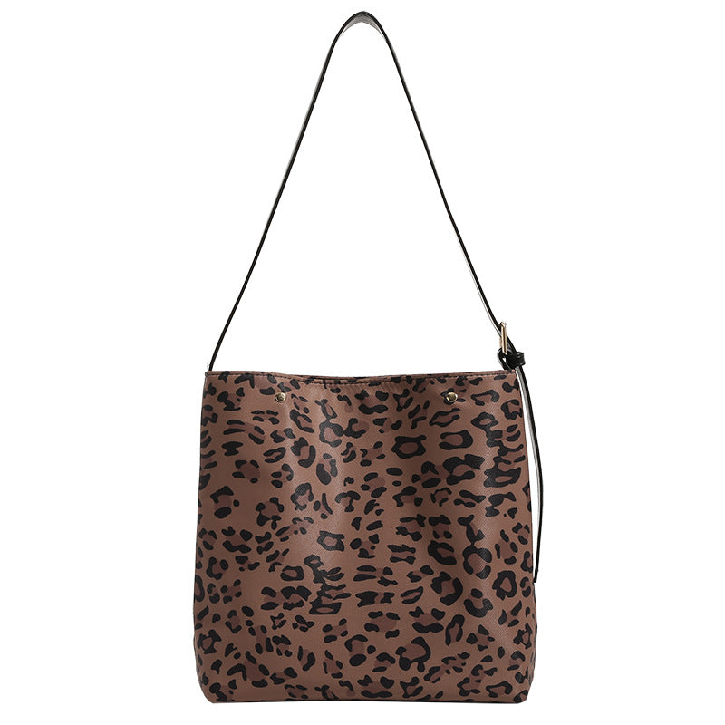 Damen Hobo-Tasche mit elegantem Tiermotiv Nord Taschen