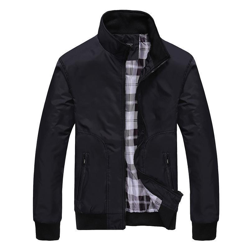 Herren leichter Nylon-Bomber mit kariertem Innenfutter, hohem Stehkragen und Reißverschlusstaschen Nord Taschen