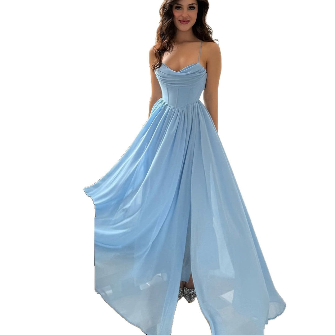 Damen Maxikleid mit zarten Raffungen und eleganter A-Linien-Form Nord Taschen
