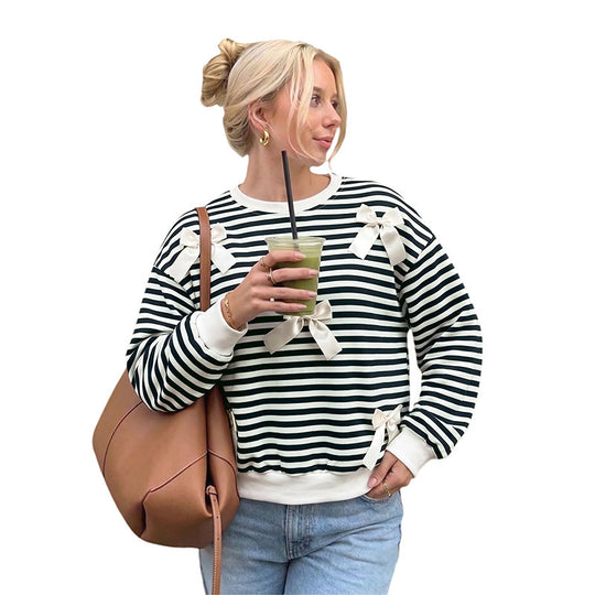 Damen Eleganter gestreifter Pullover mit Schleifendetails Nord Taschen