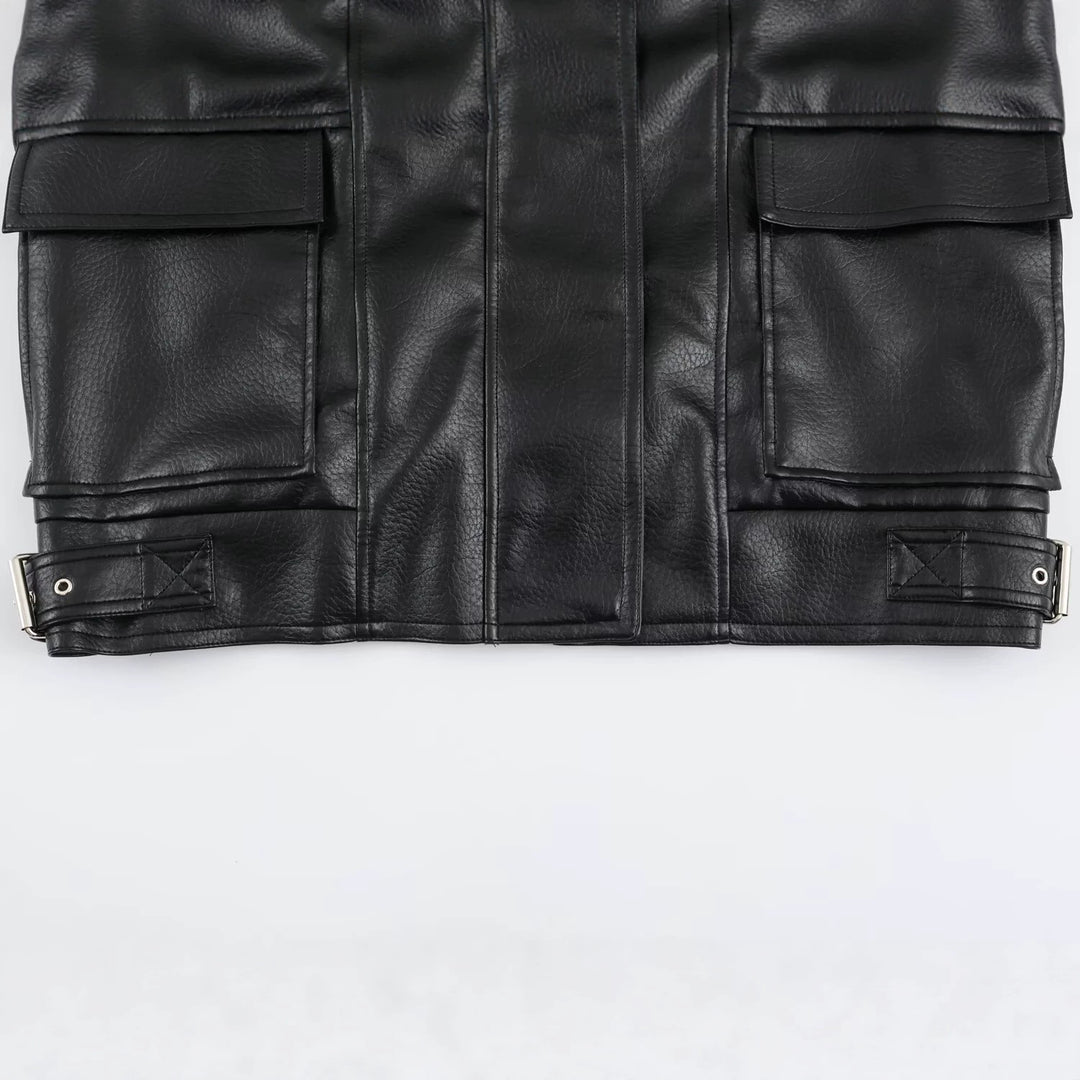 Damen Oversized Kunstlederjacke mit hohem Funnelkragen und aufgesetzten Taschen Nord Taschen