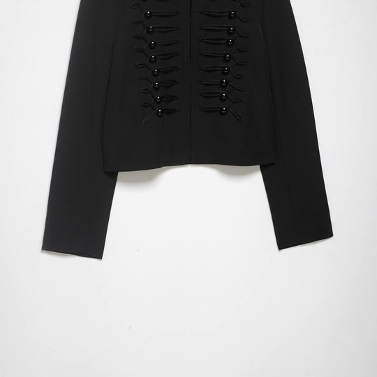 Damen Cropped Militärblazer mit Stehkragen und dekorativen Froschverschlüssen Nord Taschen