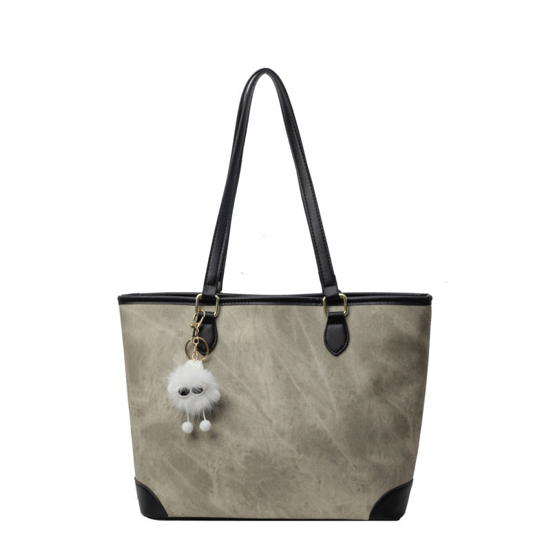 Damen elegante und geräumige Handtasche mit pflegeleichter Oberfläche Nord Taschen