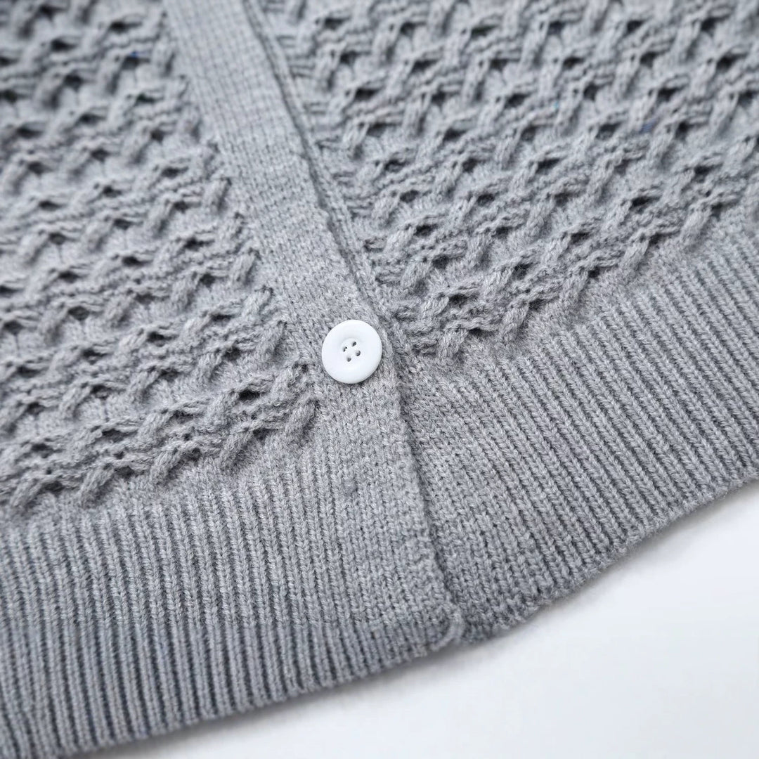 Damen Struktur-Strickjacke mit Rundpasse, texturierter Maschenoptik und Knopfleiste Nord Taschen