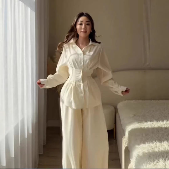 Damen Elegantes zweiteiliges Satin-Loungewear-Set mit taillierter Bluse und weitem Hosenbein Nord Taschen