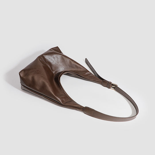 Damen Hobo-Tasche aus hochwertigem Kunstleder mit markanten Akzenten Nord Taschen
