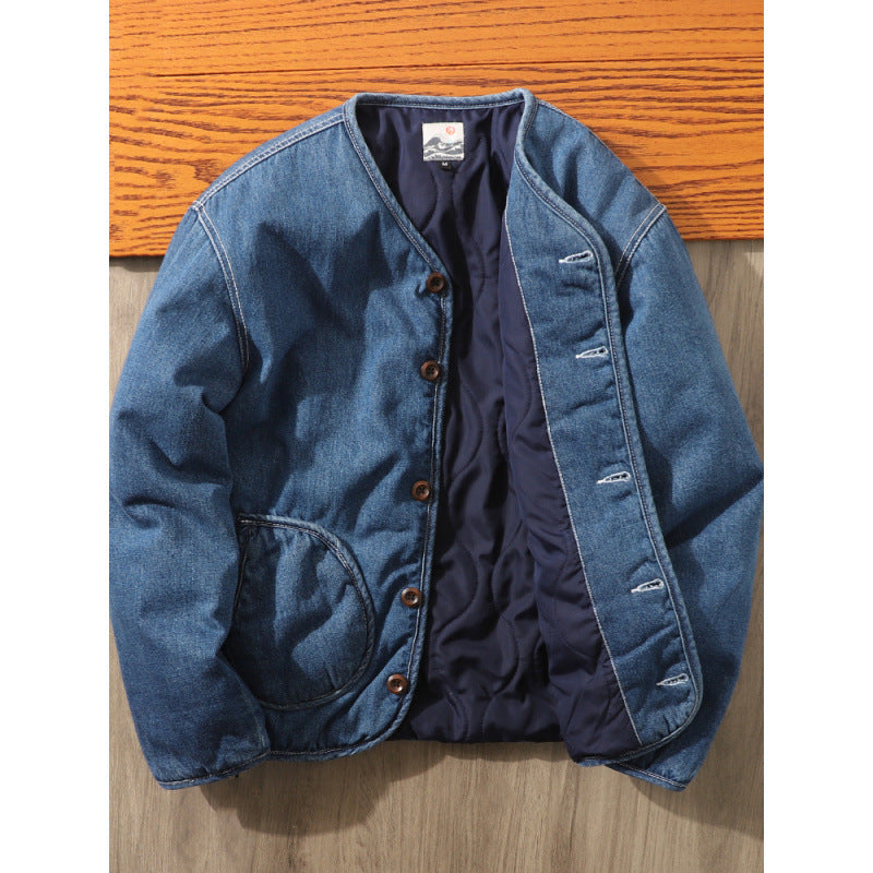 Herren Gefütterte Denim-Utility-Jacke ohne Kragen mit Knopfverschluss und runden Pattentaschen Nord Taschen