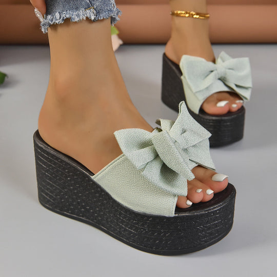 Damen-Wedge-Sandaletten mit dekorativem Schleifen-Detail und rutschfester Sohle Nord Taschen