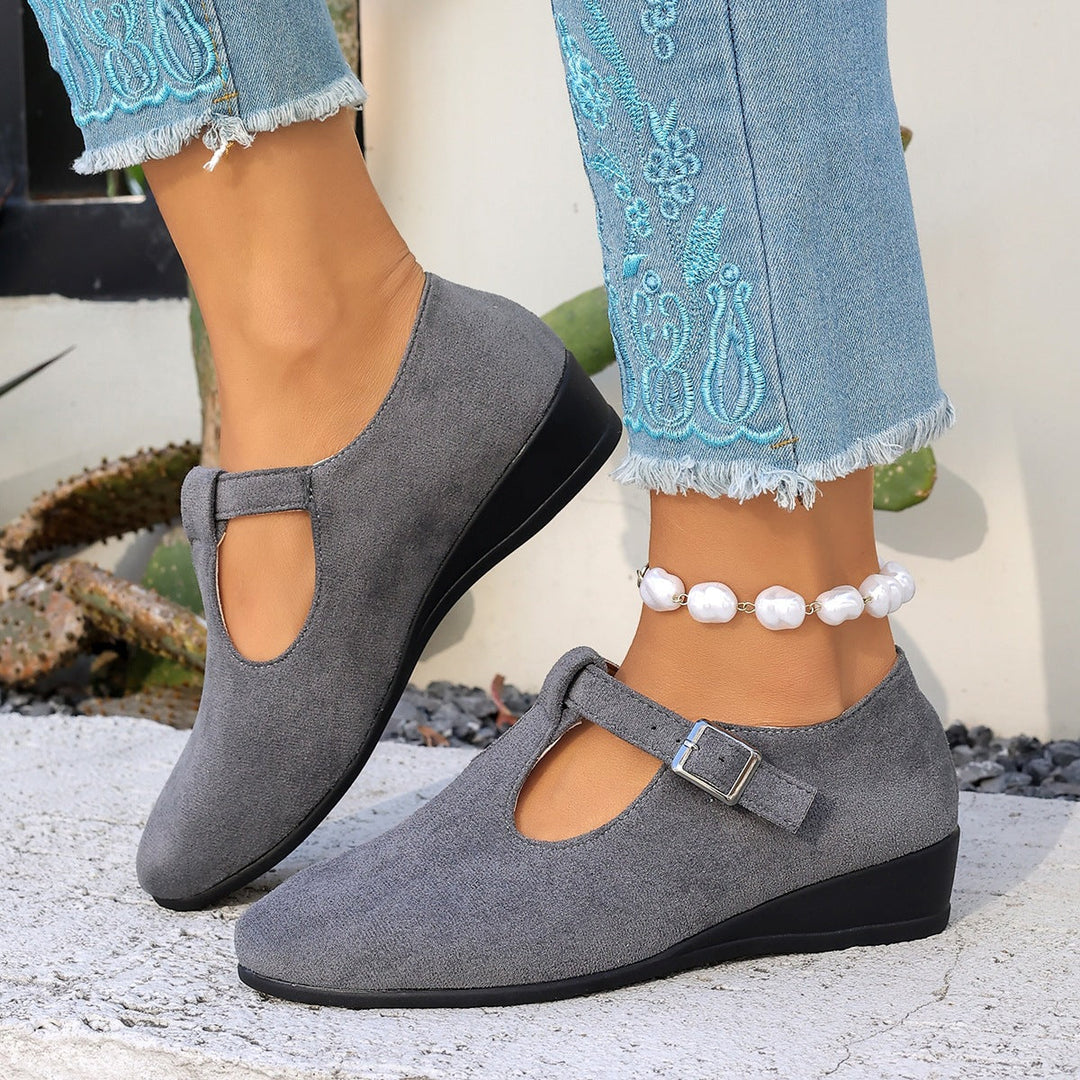 Damen Halbschuhe mit elegantem Riemendesign