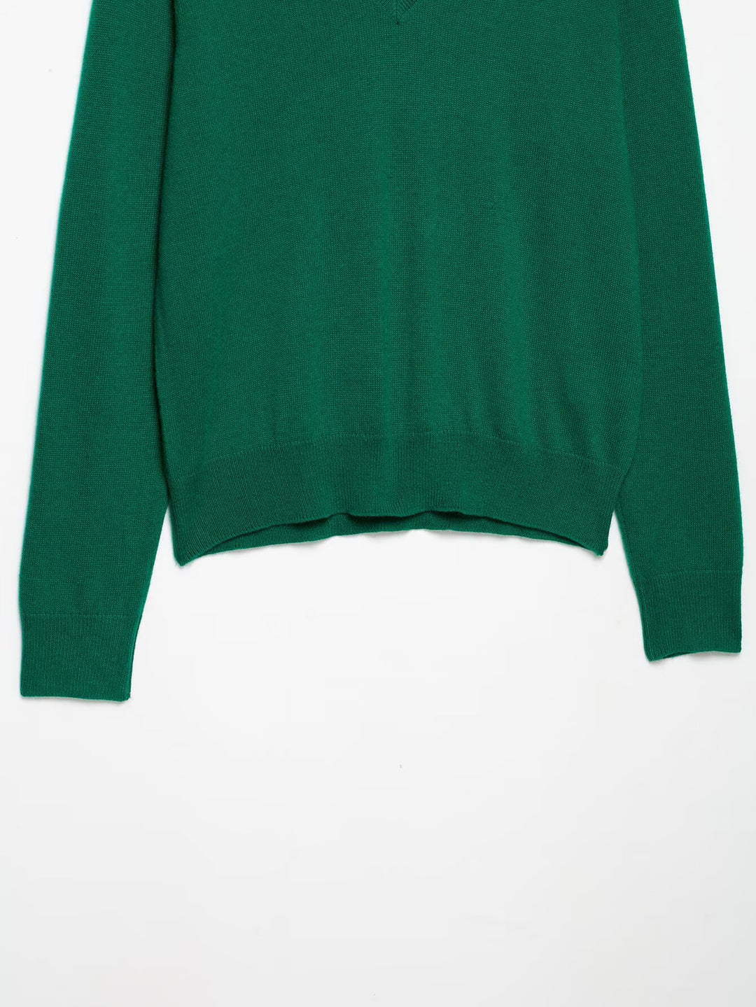 Damen Leichter V‑Ausschnitt Feinstrickpullover mit geripptem Saum Nord Taschen