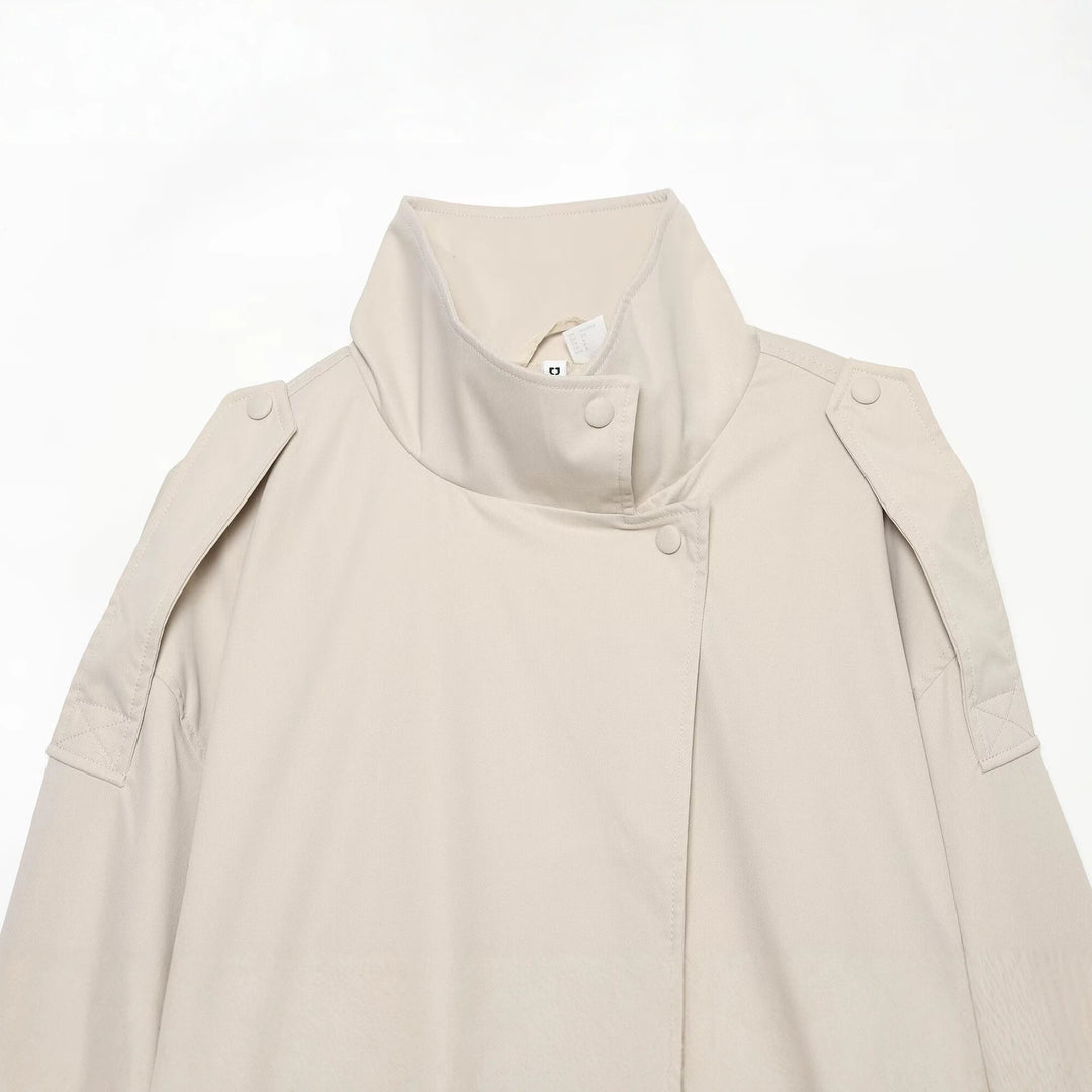 Damen Kurz geschnittene Trench-inspirierte Jacke mit hohem Stehkragen und Taillengürtel Nord Taschen