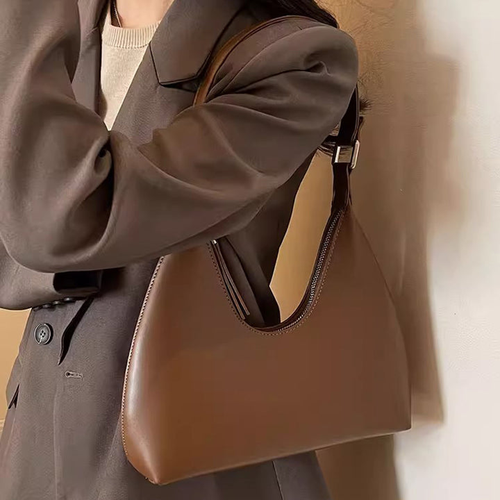 Damen Hobo-Tasche mit elegantem, geschwungenem Design und hochwertiger Oberfläche Nord Taschen