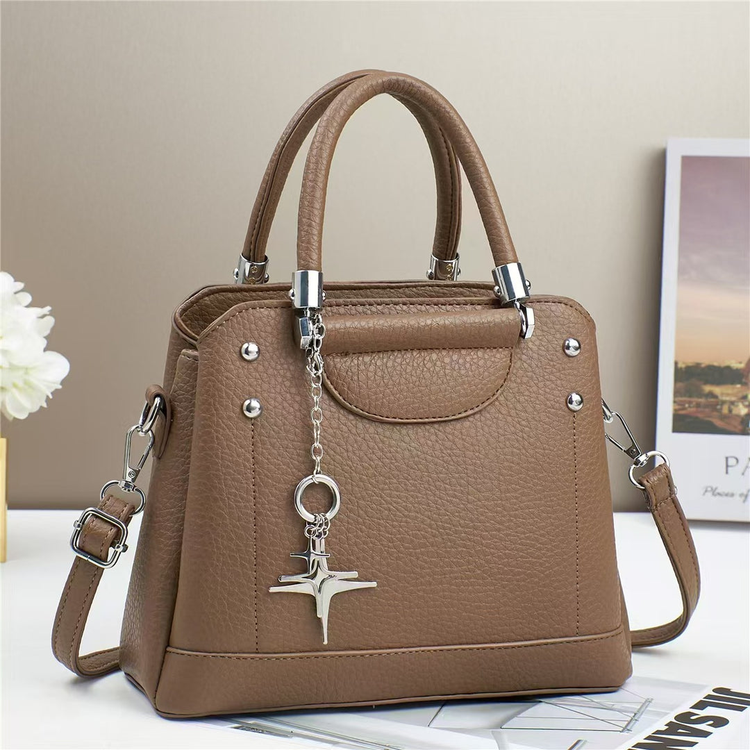 Damen Handtasche mit modischen Akzenten und abnehmbaren Schulterriemen Nord Taschen
