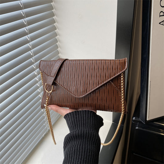 Damen elegante Clutch mit strukturiertem Design Nord Taschen
