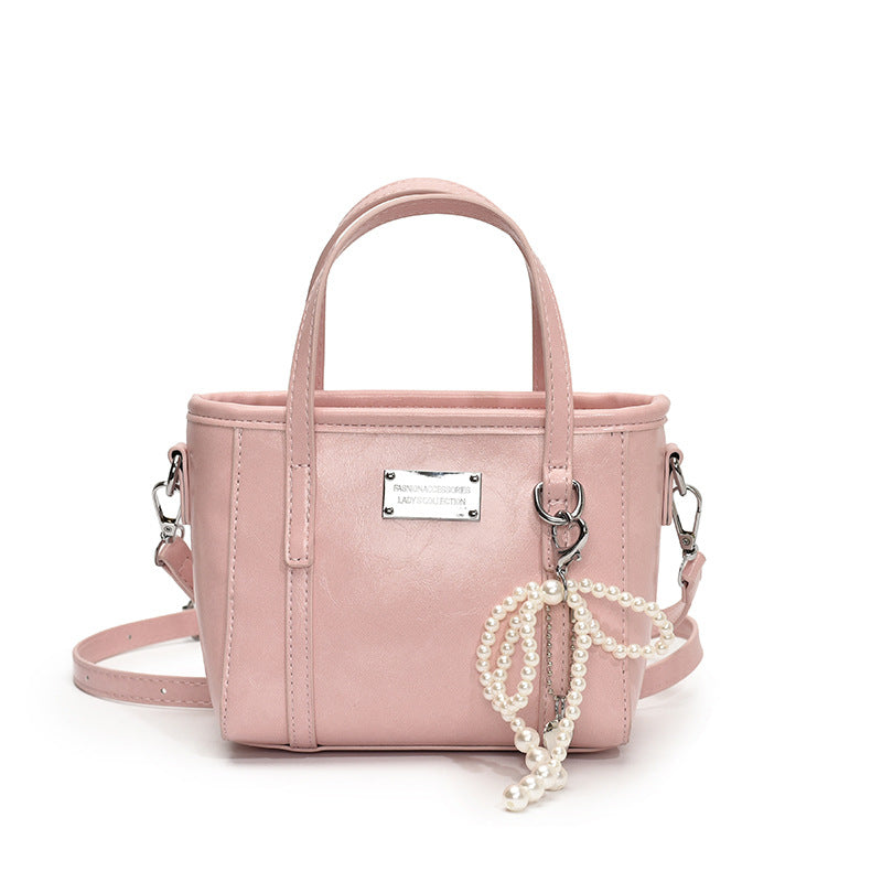 Damen Mini-Handtasche mit perlbesetztem Anhänger Nord Taschen