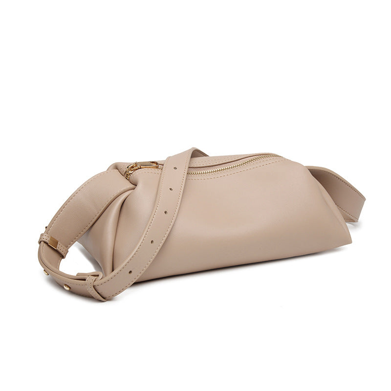 Damen Umhängetasche mit hochwertiger Lederstruktur und modernem Design Nord Taschen