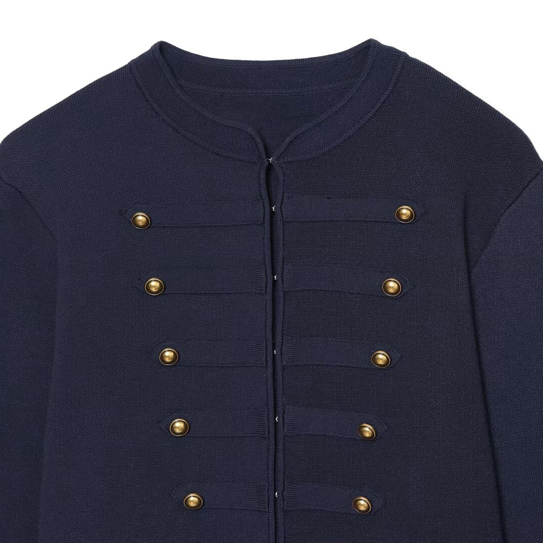 Damen Kurze strukturierte Shaket-Jacke mit Stehkragen, dekorativen Reihenknöpfen und verlängerten Manschetten Nord Taschen