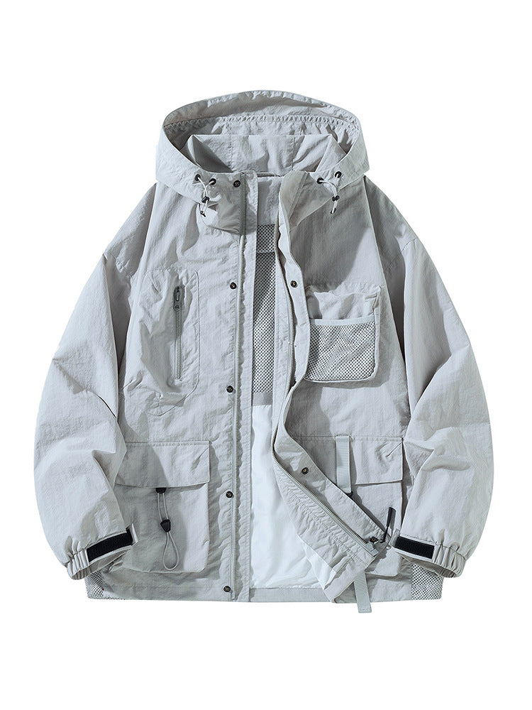 Herren Technische Utility-Outdoorjacke mit Kapuze Multifunktionstaschen und Mesh-Innenfutter Nord Taschen